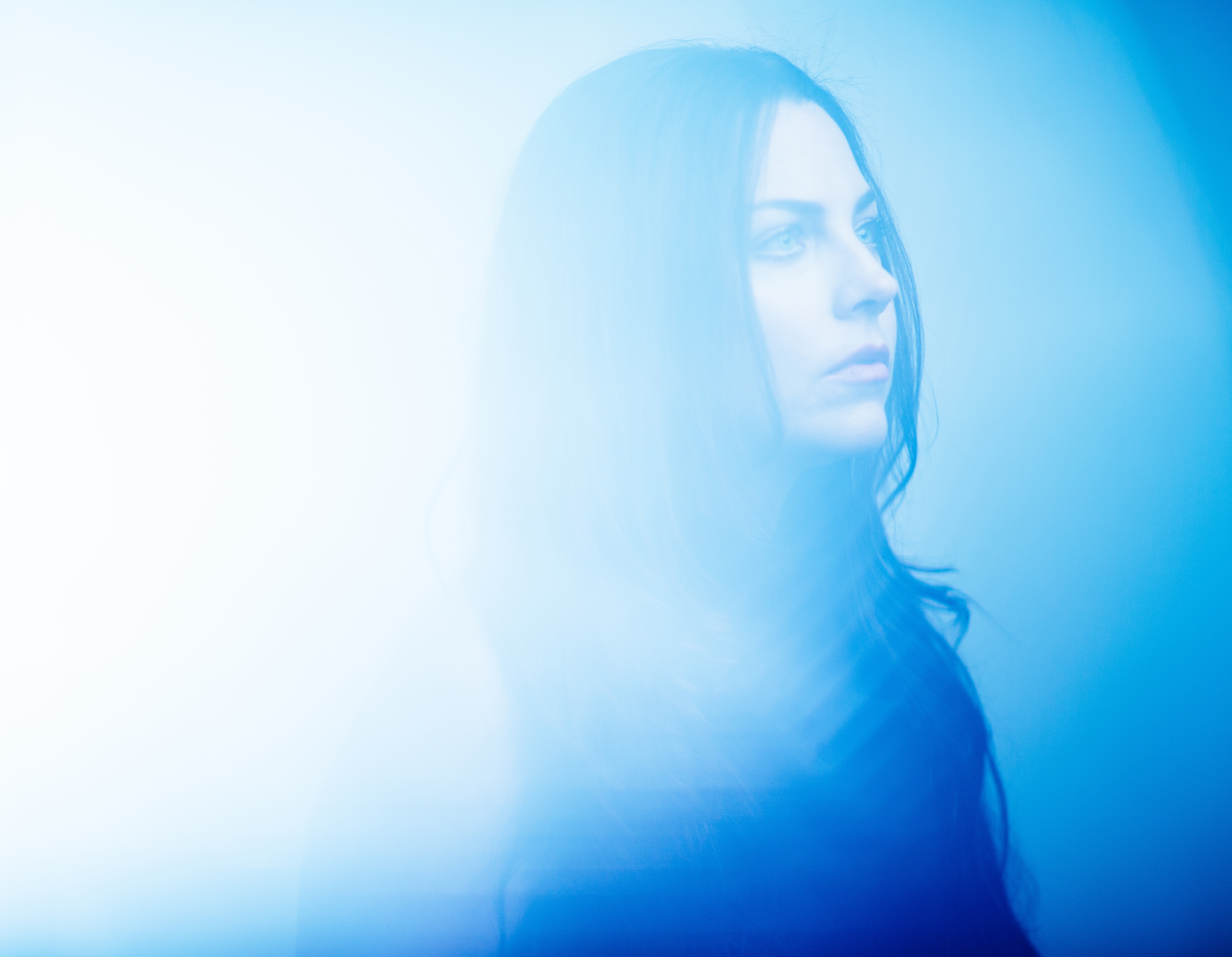 4948x3840
Keywords: amy lee;recover;photoshoot;covers;2016;blue