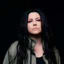 amylee-hq-photoshoot_374193857934871.png