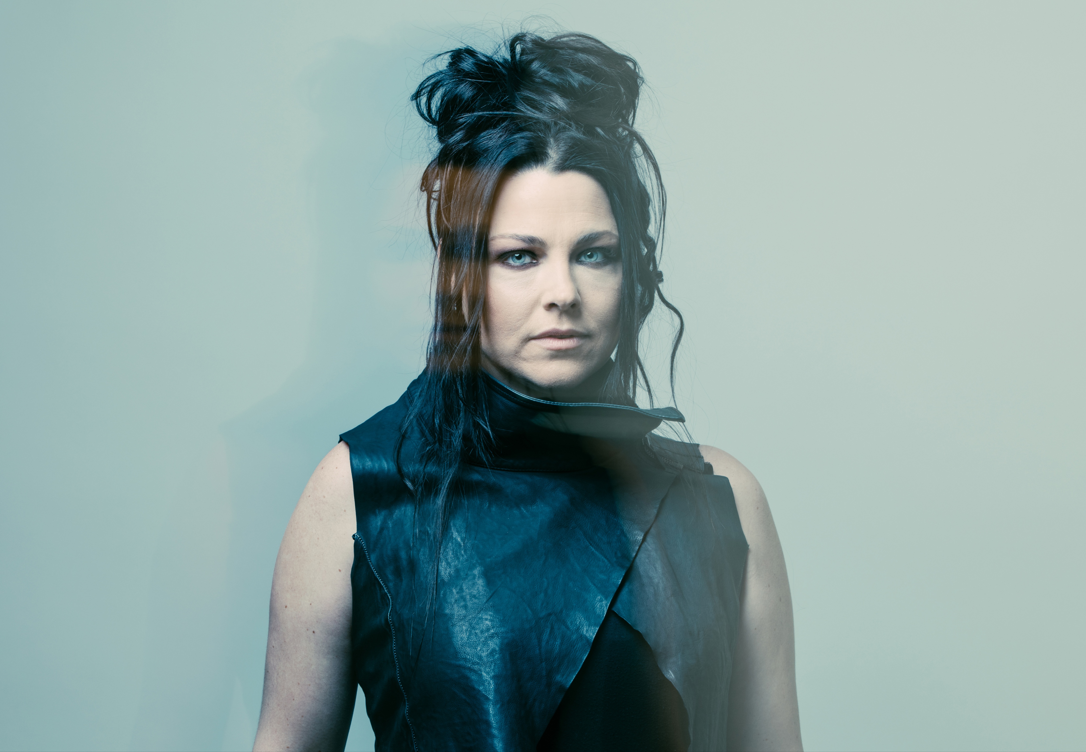 4156x2880
Keywords: amy lee;blue;photoshoot;the bitter truth;sesion;hq