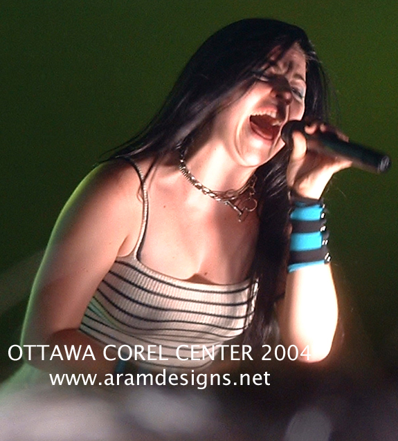 575x638
Keywords: live;concert;concierto;2004;ottawa;canada