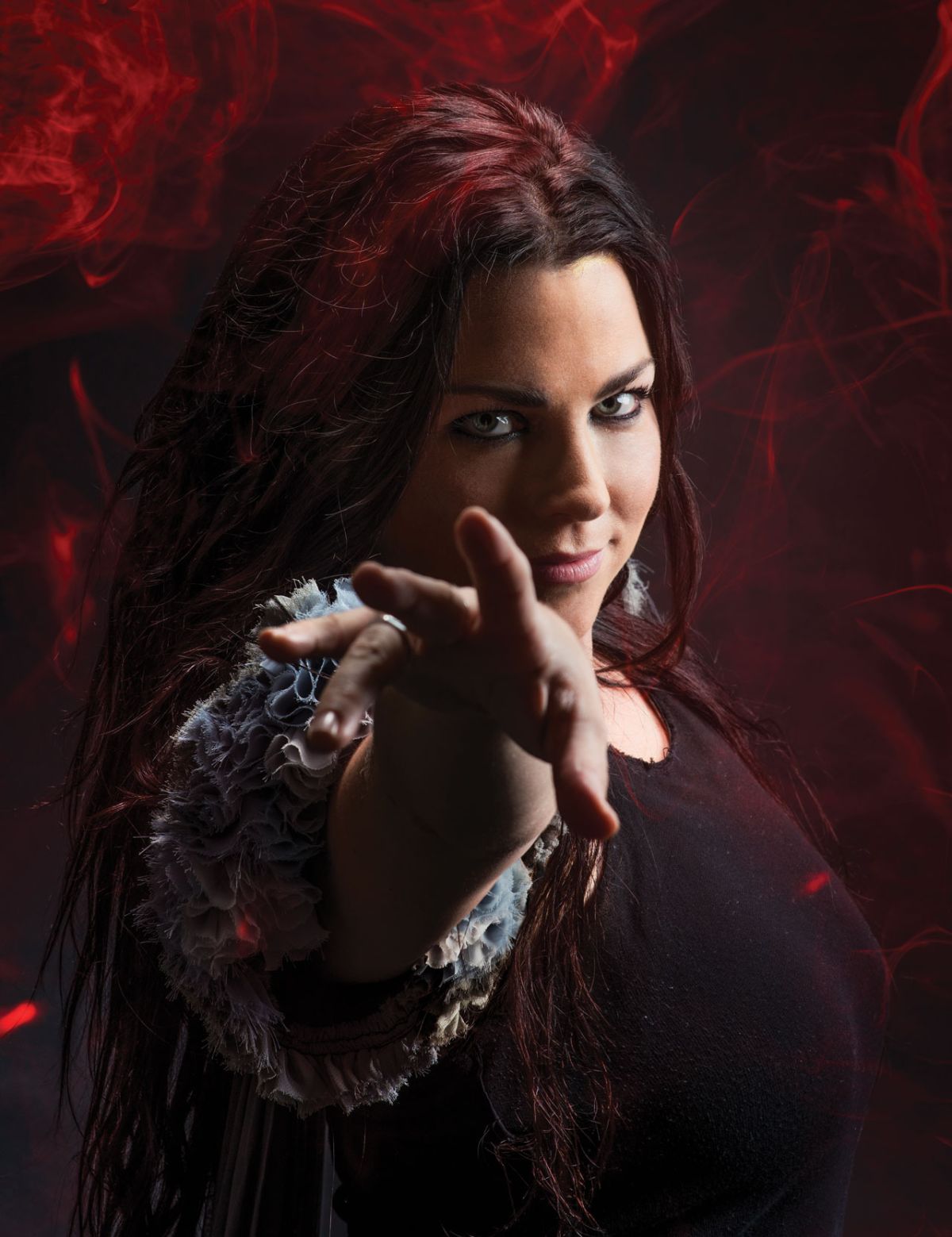 1200x1559
Keywords: worlds collide tour;amy lee;sharon den adel;photoshoot;sesion;red