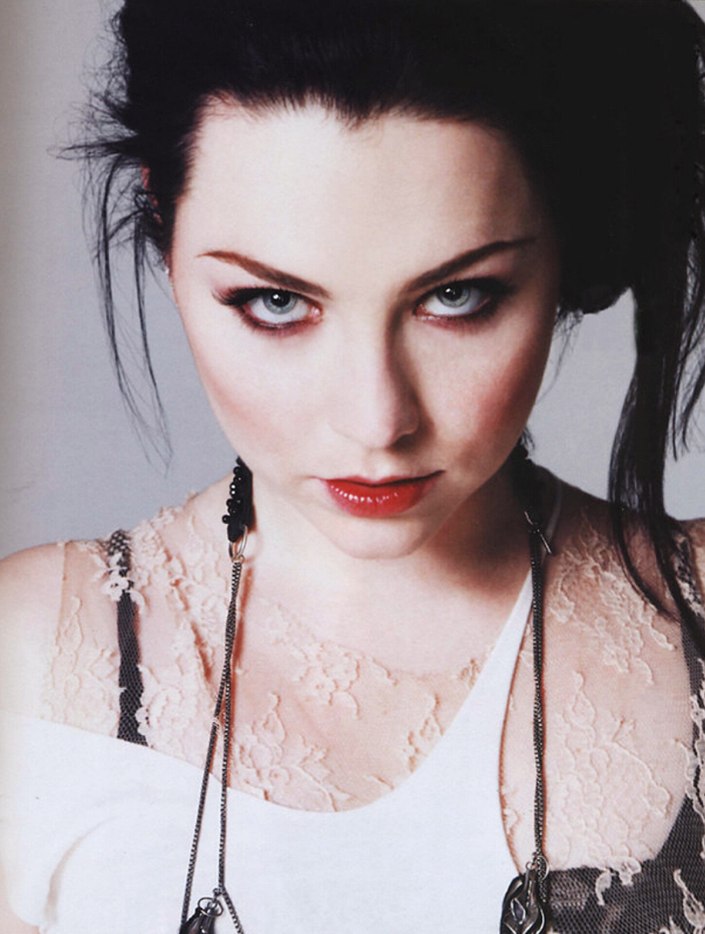 1450x1920
Keywords: amy lee;hq;photoshoot;the open door;2006;sesion